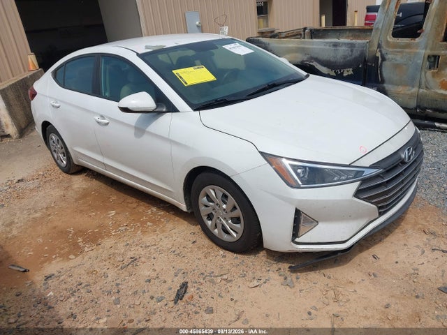 2019 HYUNDAI ELANTRA SE - 1