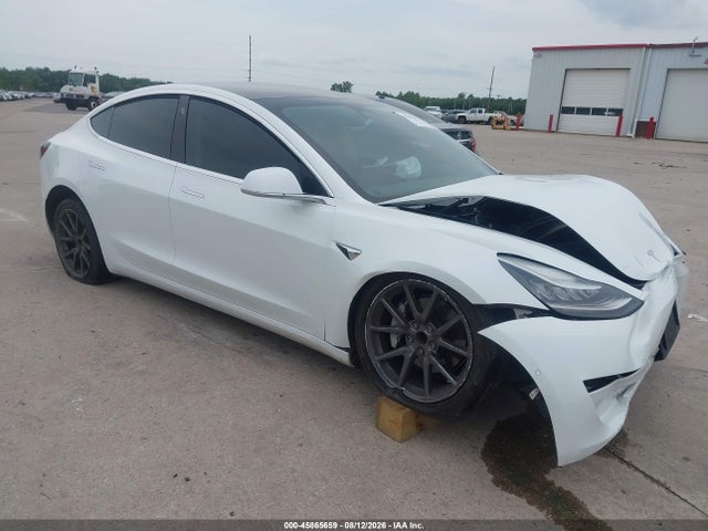 2019 TESLA MODEL 3 - 1