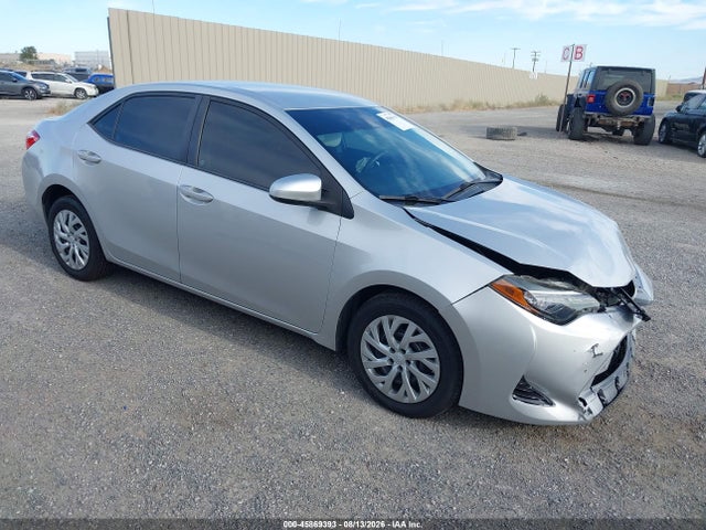 2017 TOYOTA COROLLA LE - 1