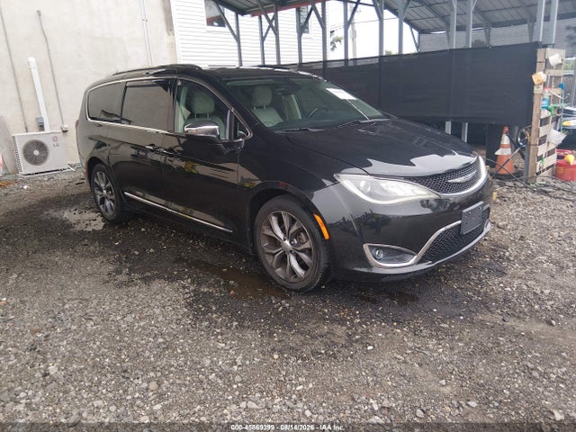 2017 CHRYSLER PACIFICA LIMITED - 1