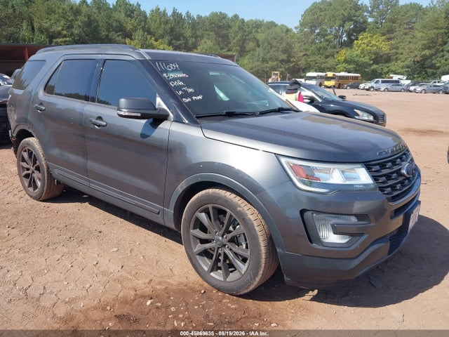2017 FORD EXPLORER XLT - 1