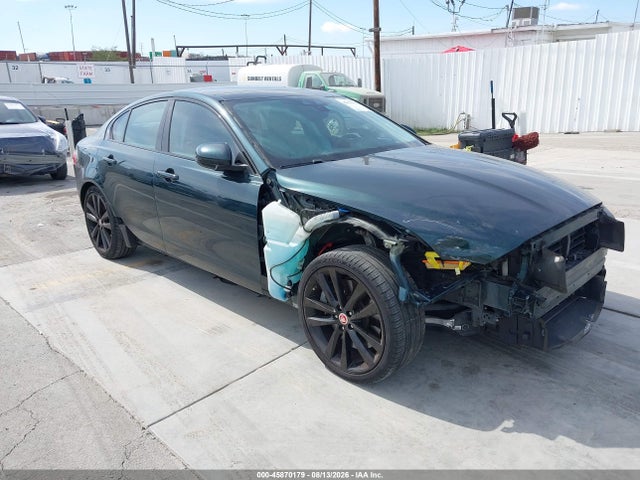 2017 JAGUAR XE 35T PRESTIGE - 1