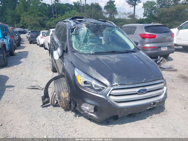 2019 FORD ESCAPE TITANIUM - 1