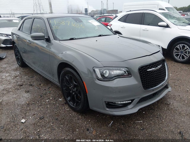 2018 CHRYSLER 300 300S AWD - 1