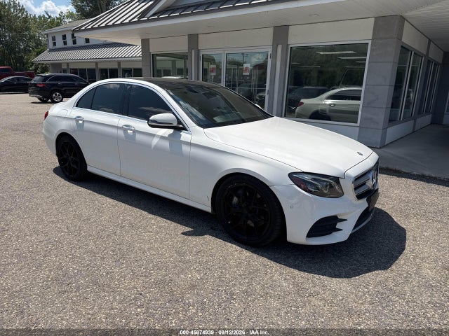 2017 MERCEDES-BENZ E 300 - 1