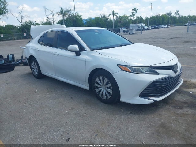 2018 TOYOTA CAMRY L - 1