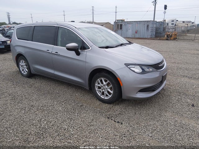 2019 CHRYSLER PACIFICA LX - 1