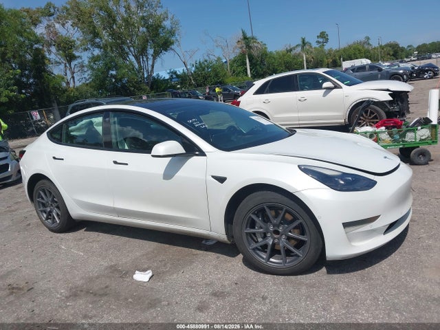 2021 TESLA MODEL 3 STANDARD RANGE PLUS REAR-WHEEL DRIVE - 1
