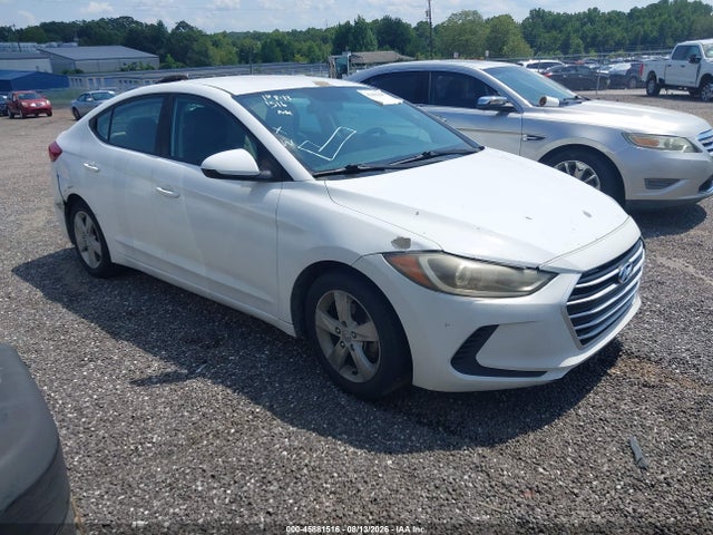 2017 HYUNDAI ELANTRA SE - 1