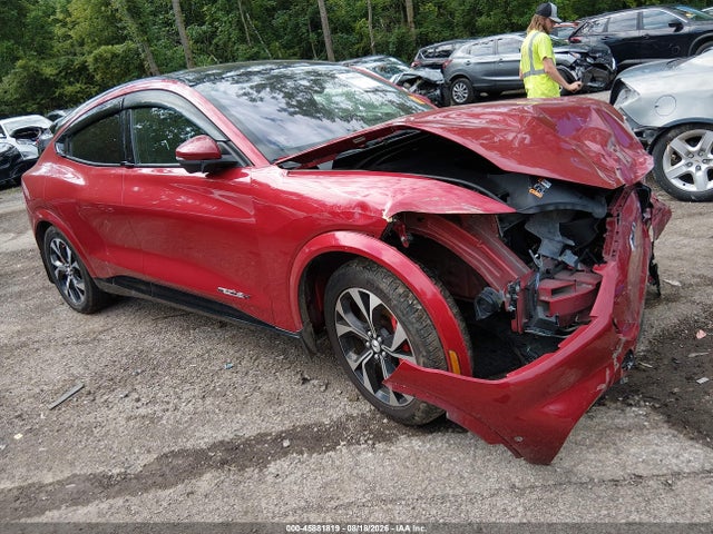 2021 FORD MUSTANG MACH-E PREMIUM - 1