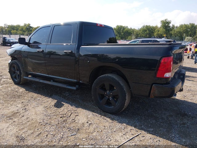 2017 RAM 1500 EXPRESS 4X4 5'7 BOX - 1