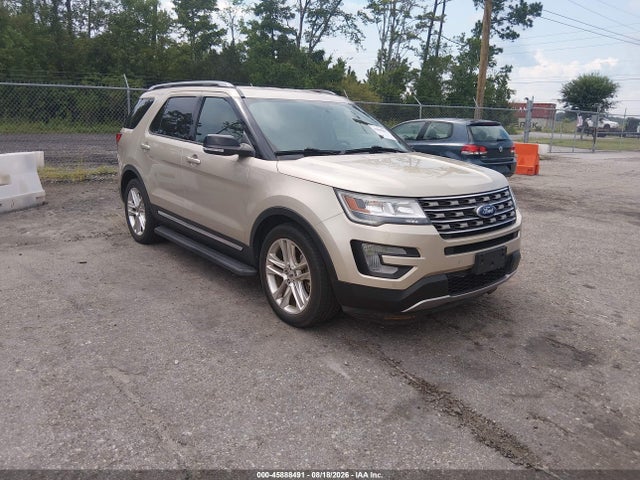 2017 FORD EXPLORER XLT - 1