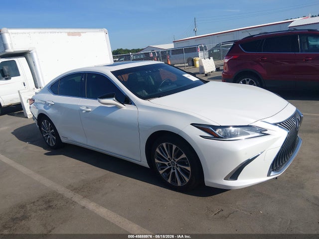 2019 LEXUS ES 300H - 1