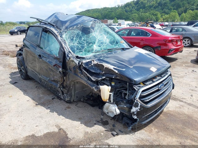 2017 FORD ESCAPE SE - 1
