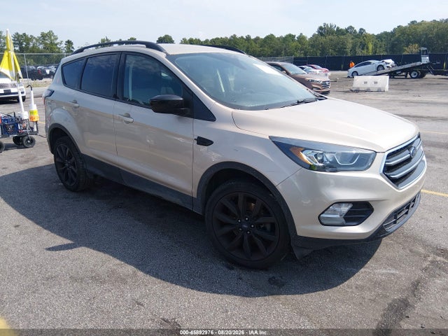2018 FORD ESCAPE SE - 1