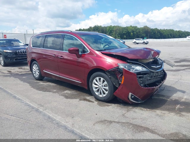2020 CHRYSLER PACIFICA TOURING L - 1