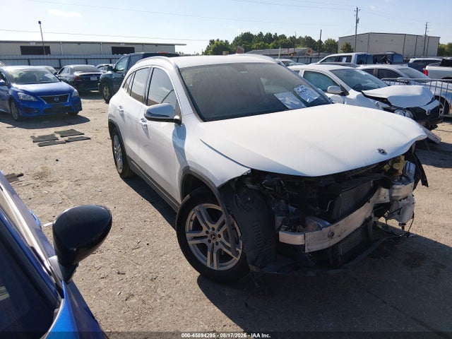 2023 MERCEDES-BENZ GLA 250 - 1