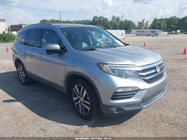 2017 HONDA PILOT TOURING - 1