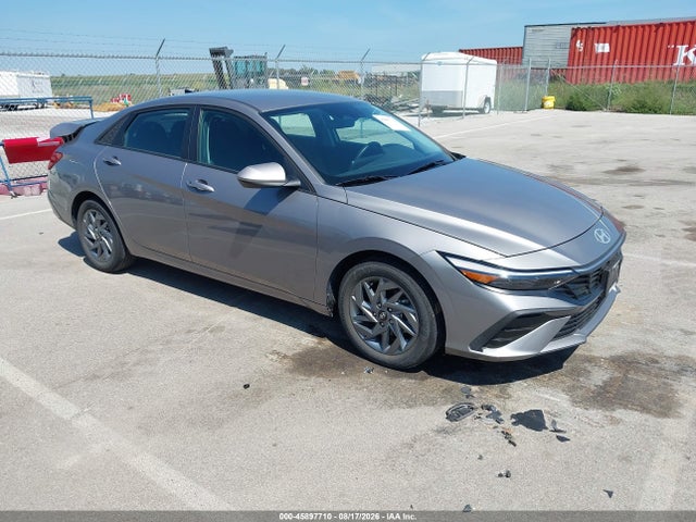 2024 HYUNDAI ELANTRA SEL - 1