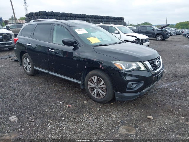 2017 NISSAN PATHFINDER SV - 1