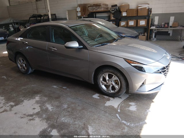 2023 HYUNDAI ELANTRA SE - 1