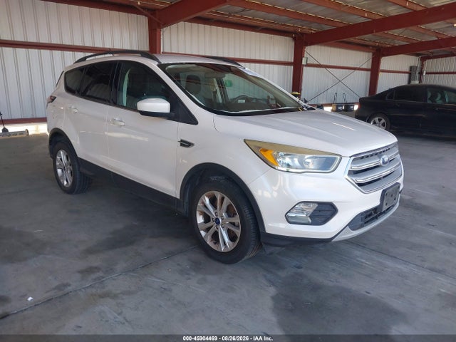 2018 FORD ESCAPE SE - 1