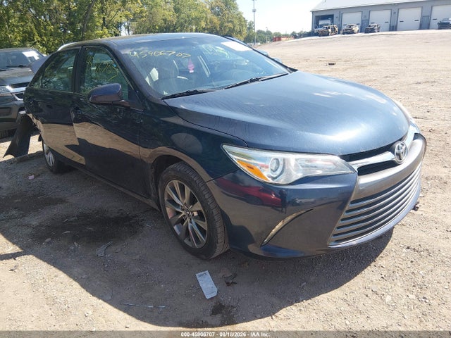 2017 TOYOTA CAMRY XLE - 1