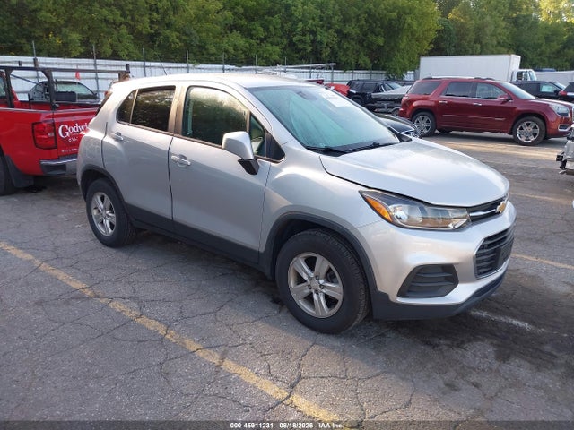 2020 CHEVROLET TRAX AWD LS - 1