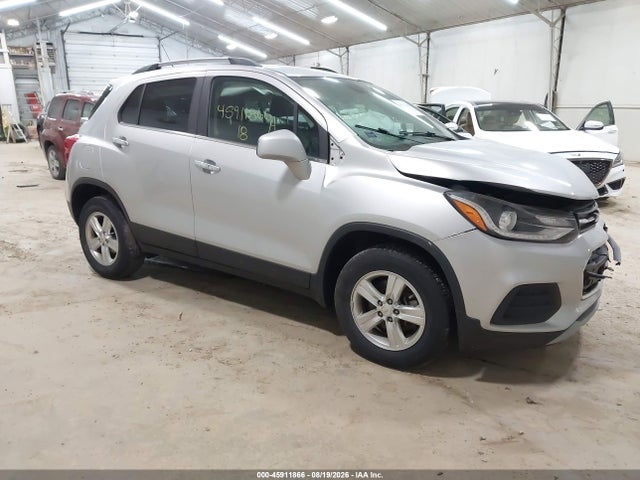 2018 CHEVROLET TRAX LT - 1