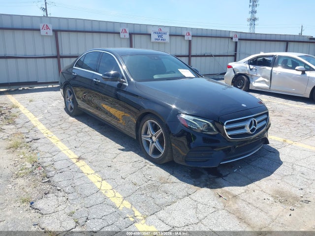 2017 MERCEDES-BENZ E 300 - 1