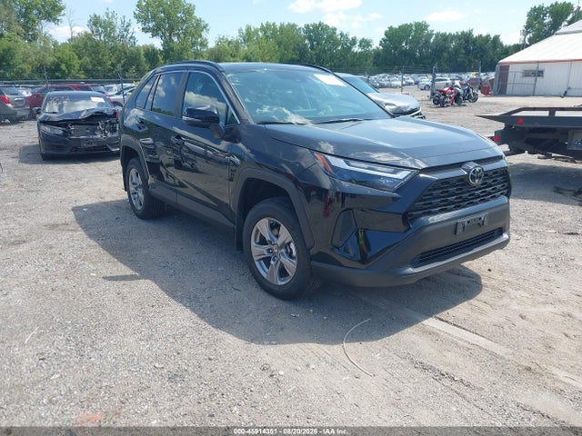 2025 TOYOTA RAV4 XLE - 1