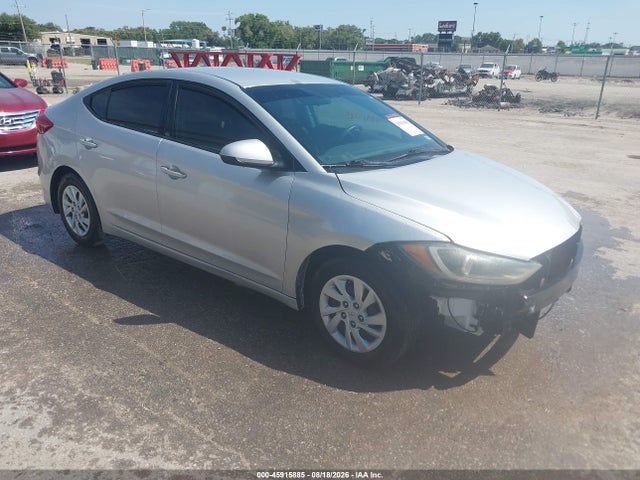 2017 HYUNDAI ELANTRA SE - 1