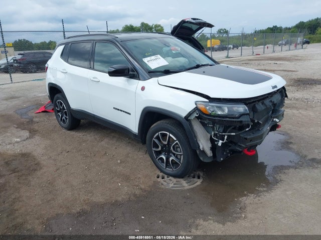 2024 JEEP COMPASS TRAILHAWK 4X4 - 1
