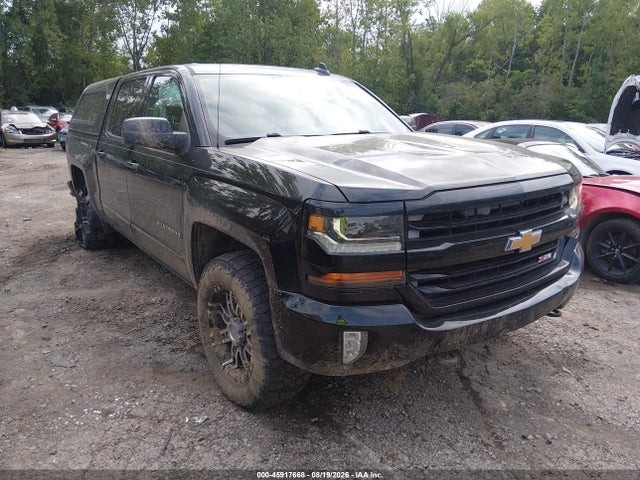 2017 CHEVROLET SILVERADO 1500 LT - 1