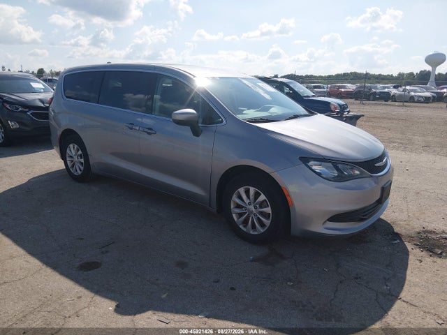 2017 CHRYSLER PACIFICA TOURING - 1