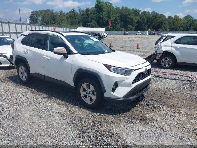 2019 TOYOTA RAV4 XLE - 1