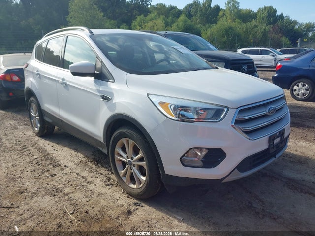 2018 FORD ESCAPE SE - 1