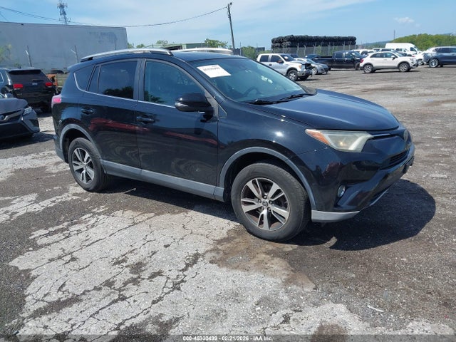 2017 TOYOTA RAV4 XLE - 1