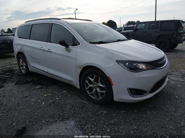 2017 CHRYSLER PACIFICA TOURING-L - 1
