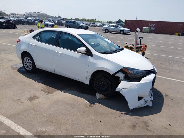 2017 TOYOTA COROLLA LE - 1