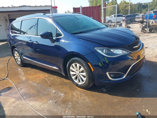 2017 CHRYSLER PACIFICA TOURING-L - 1