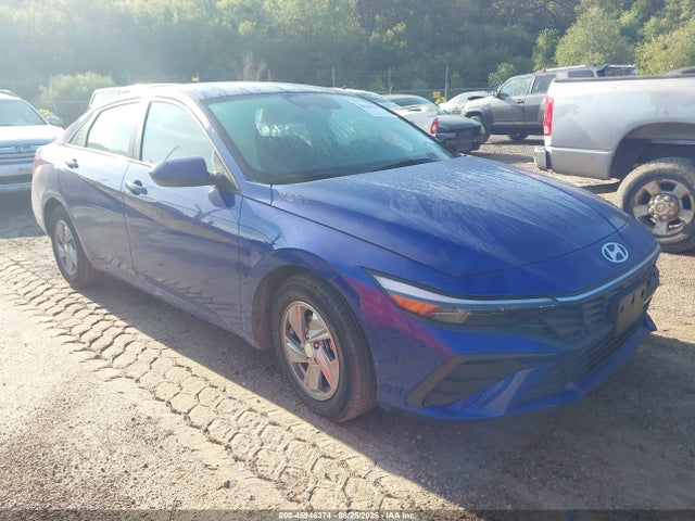 2024 HYUNDAI ELANTRA SE - 1