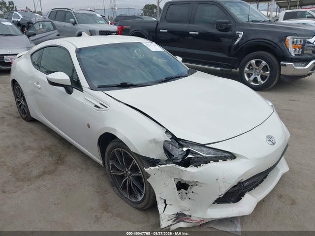 2017 TOYOTA 86 - 1