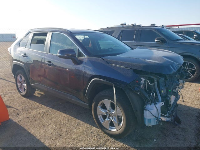 2021 TOYOTA RAV4 XLE - 1