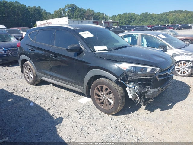 2017 HYUNDAI TUCSON SE - 1