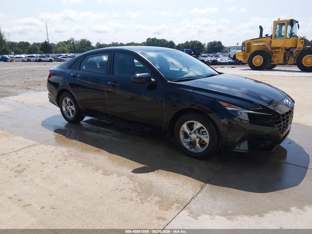2023 HYUNDAI ELANTRA SE - 1