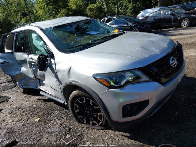 2019 NISSAN PATHFINDER SV - 1