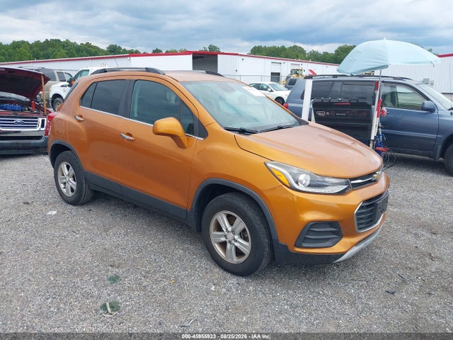 2017 CHEVROLET TRAX LT - 1