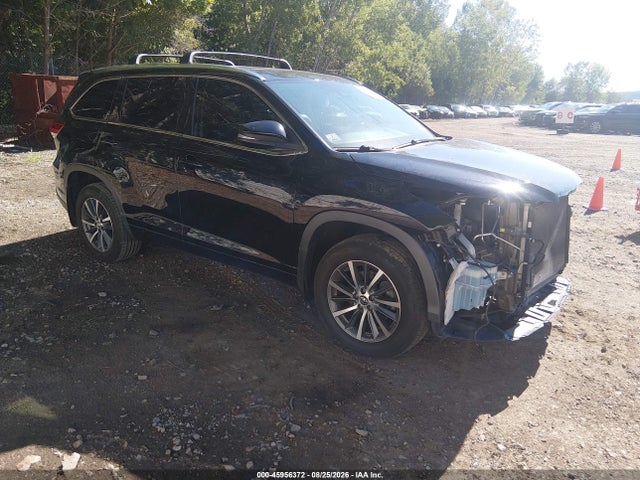 2018 TOYOTA HIGHLANDER XLE - 1