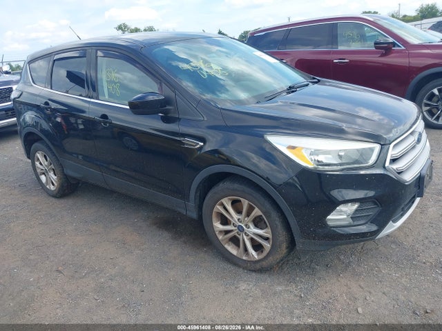 2017 FORD ESCAPE SE - 1